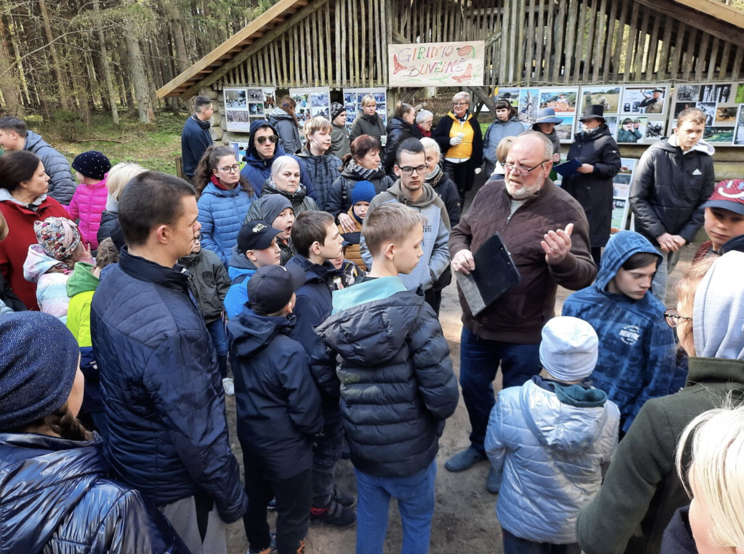 Mokiniai susidomėjo medžiokle ir žūkle